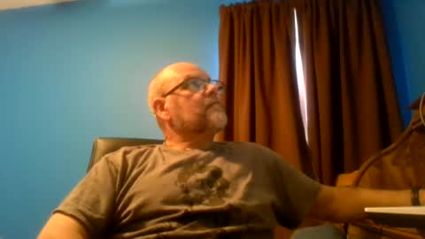 thisguy374 online show from July 2, 11:38 am