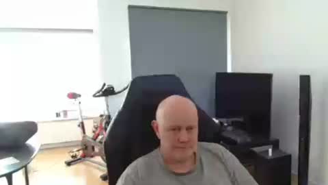 thomas806035 online show from June 24, 2:31 pm