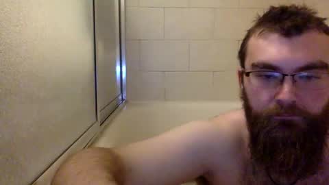Snapshot of thomas9750 chatting on January 3, 12:22 am thomas9750 online show from January 3, 12:22 am