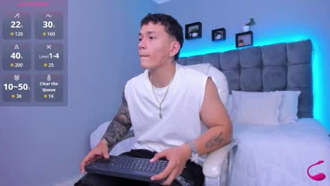 Thomas online show from January 17, 1:25 pm