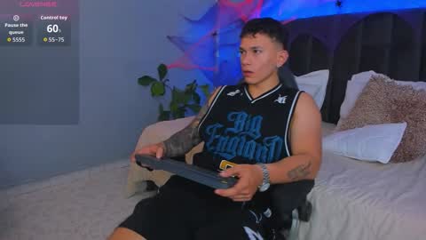 Thomas online show from October 21, 2:09 pm