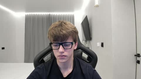 Tomas online show from May 14, 1:25 am