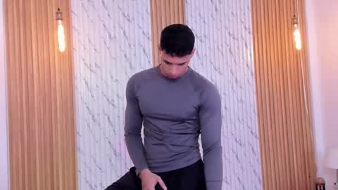 Thomas online show from November 12, 12:55 pm