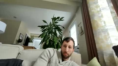 throwawayafteruse20202 online show from December 3, 7:09 pm