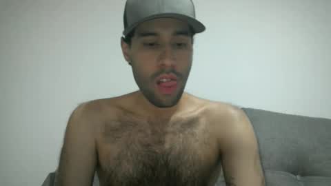 Snapshot of throwawayyourgun chatting on January 26, 3:03 pm Luka online show from January 26, 3:03 pm