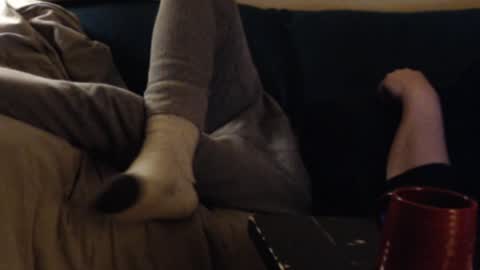 Snapshot of thursaleb chatting on December 28, 2:43 am thursaleb online show from December 28, 2:43 am