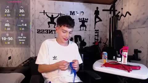 Tiam Muller online show from December 14, 4:08 am