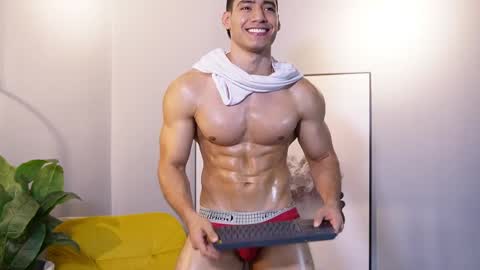 Tian Brooks online show from April 22, 3:13 am