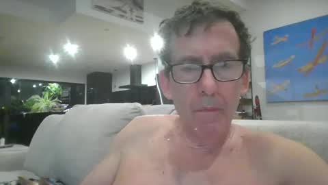 JustMe online show from January 26, 1:41 am