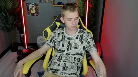 Tim online show from October 10, 9:39 pm