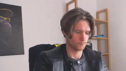 ask me online show from November 30, 8:22 pm