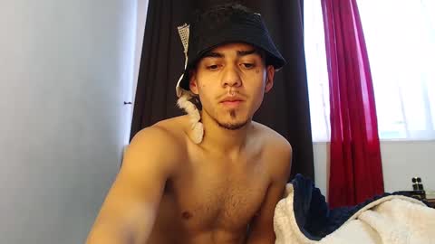 Snapshot of timewith_sebas chatting on December 9, 11:15 am salem online show from December 9, 11:15 am