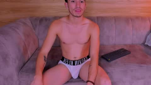 Timmy Kadel online show from April 30, 2:07 am