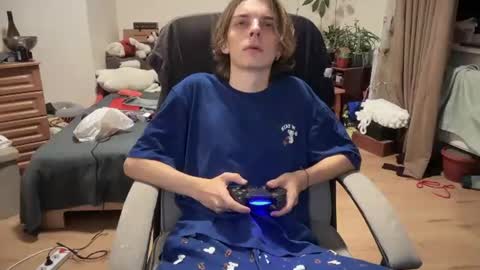 Wizard online show from July 25, 8:27 pm