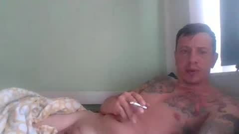 tinizzle86 online show from May 11, 6:59 am
