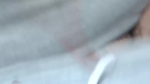 Snapshot of tinypecker6 chatting on October 6, 5:06 pm tinypecker6 online show from October 6, 5:06 pm