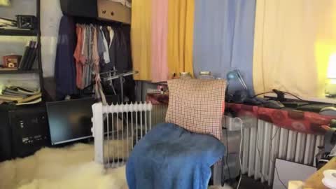 liebe es mich nackt vor der cam zu zeigen online show from November 22, 10:04 am