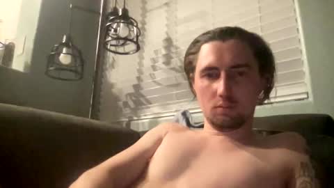 tlayne410 online show from April 12, 8:16 am