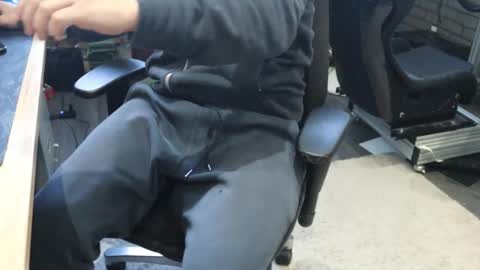 toarte online show from November 2, 9:57 am