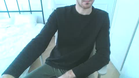 Snapshot of toja112 chatting on December 27, 9:28 am Martin online show from December 27, 9:28 am