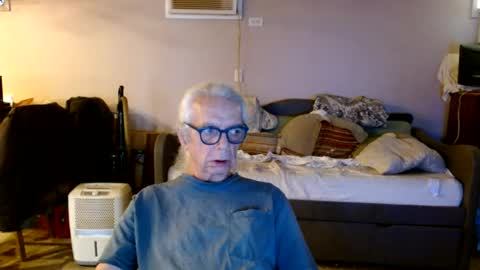 tom112292014 online show from July 25, 12:35 pm