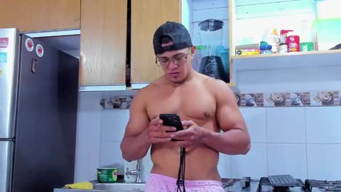 SPORTSFIT29 online show from December 3, 3:51 am