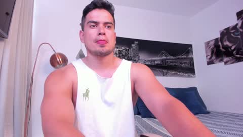 TOM MCKLEEIN  instagram online show from January 21, 7:06 pm