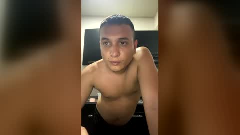 tomasstyl_ online show from June 26, 2:15 am