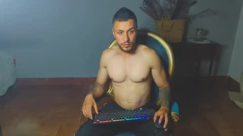 tomDavisXl online show from April 6, 1:13 am