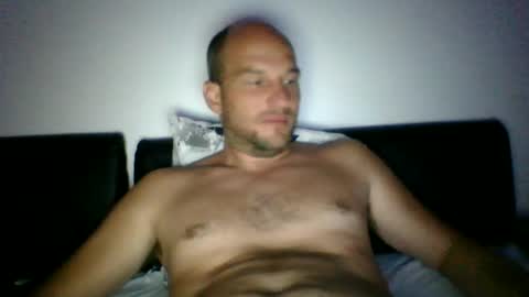tome55555 online show from August 4, 9:52 pm