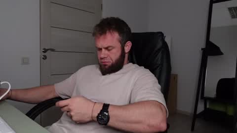  tommy burnzzz  online show from December 19, 2:45 am