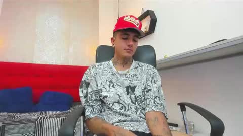 tommy_will online show from December 14, 3:46 am