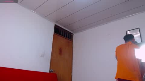 Steven online show from February 2, 7:40 am