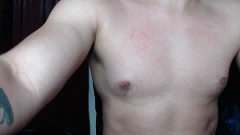 tommycutee21 online show from July 28, 11:17 am