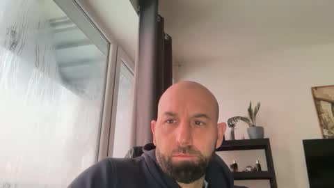 Thomas Fit online show from January 12, 6:50 am