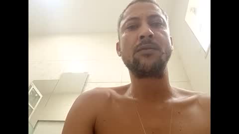 tonny15710 online show from November 7, 5:27 pm