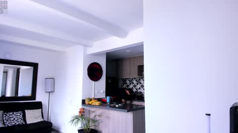 tony muscle1 online show from December 25, 7:45 pm