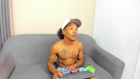 TONY online show from October 17, 7:51 pm