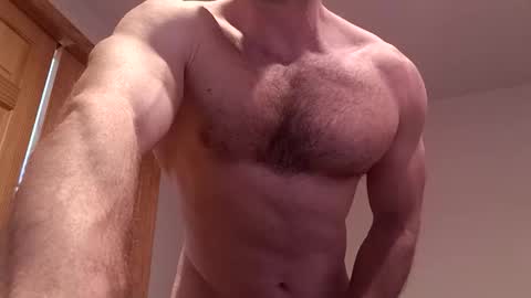Snapshot of tonybonezz chatting on January 17, 2:18 pm tonybonezz online show from January 17, 2:18 pm