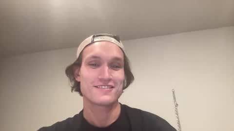 tonycardillo online show from October 29, 4:04 am