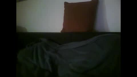 tonystrawberry online show from February 8, 12:38 am