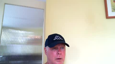 Snapshot of toobi963 chatting on July 31, 10:15 am toobi963 online show from July 31, 10:15 am