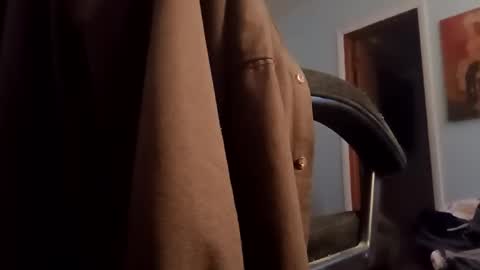 totallyawesome_65 online show from April 9, 6:30 am