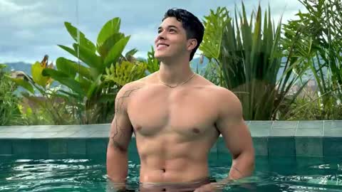 travis joplin online show from December 1, 11:41 pm