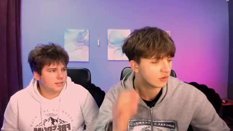 Travis online show from February 5, 9:49 am