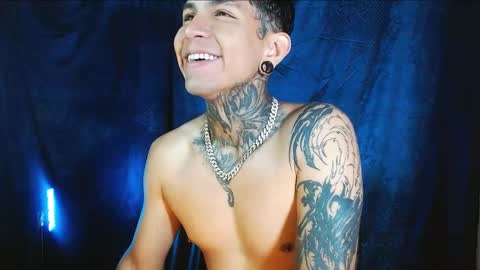 TRAV - INDEPENDENT MODEL online show from January 13, 5:33 pm