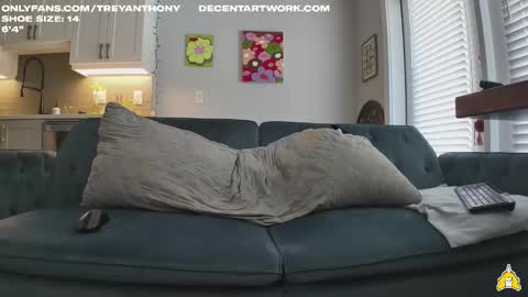 decentanthony online show from October 31, 3:26 pm