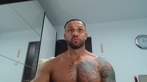 tridentmuscles online show from December 2, 10:13 pm