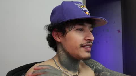 - trieone online show from January 11, 1:21 am