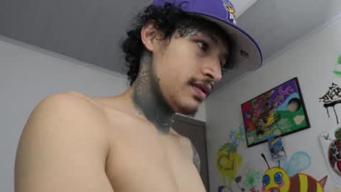 - trieone online show from February 25, 1:28 am